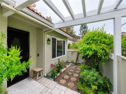 3268 San Amadeo C , Laguna Woods, CA