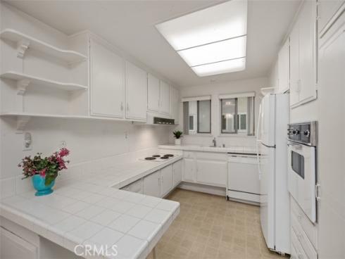 2319 Via Puerta O , Laguna Woods, CA