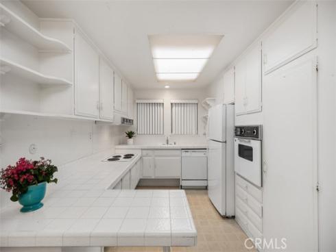 2319 Via Puerta O , Laguna Woods, CA