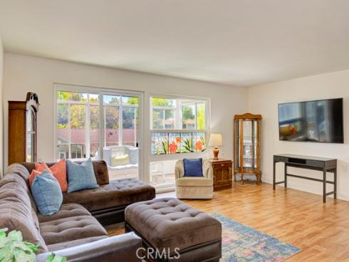 829  Via Alhambra  A , Laguna Woods, CA