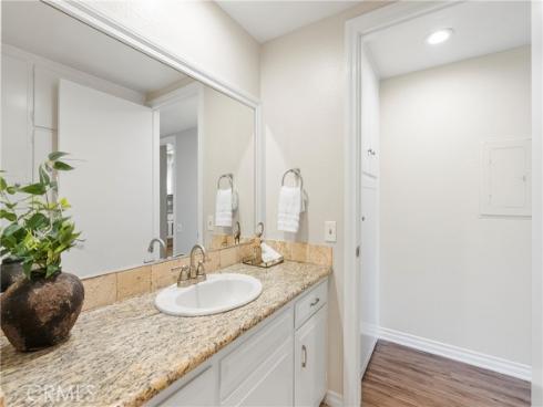 780 Via Los Altos , Laguna Woods, CA