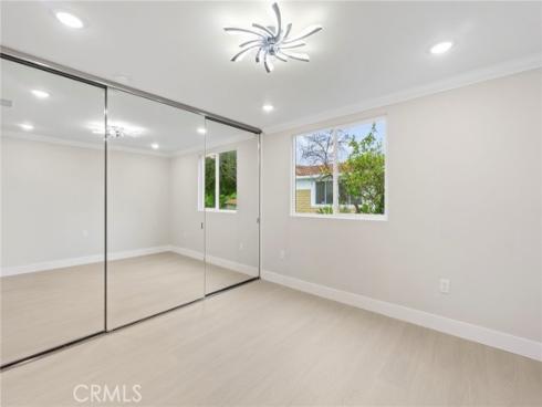 2202 Via Mariposa B , Laguna Woods, CA