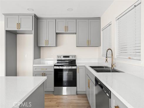 2134  Via Puerta  O , Laguna Woods, CA