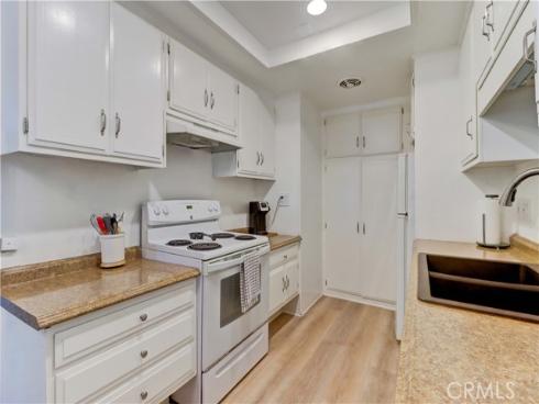 2109 Via Puerta A , Laguna Woods, CA