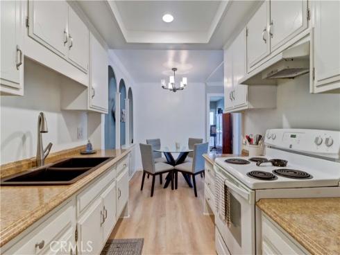 2109 Via Puerta A , Laguna Woods, CA