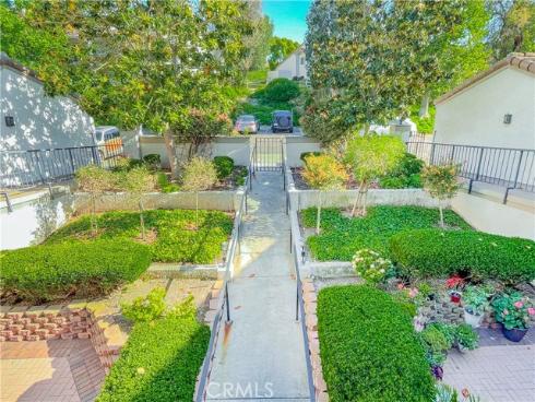 3438 Bahia Blanca B , Laguna Woods, CA