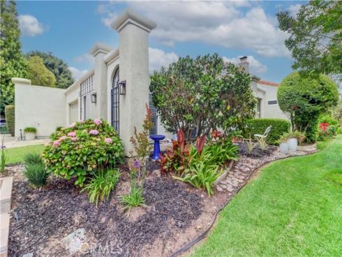 3521 Bahia Blanca C , Laguna Woods, CA