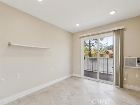 879 Via Mendoza B , Laguna Woods, CA