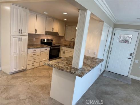 879 Via Mendoza B , Laguna Woods, CA