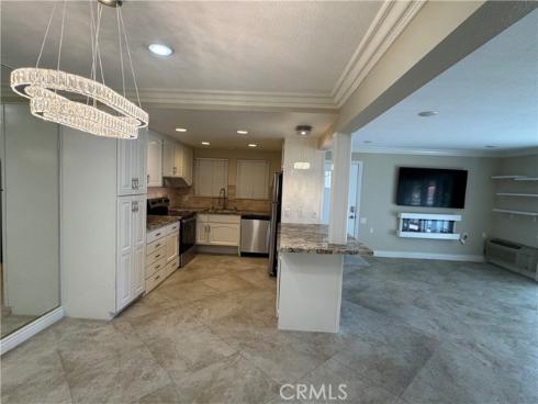 879 Via Mendoza B , Laguna Woods, CA