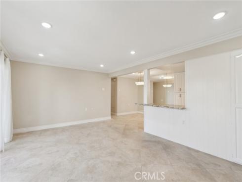 879 Via Mendoza B , Laguna Woods, CA