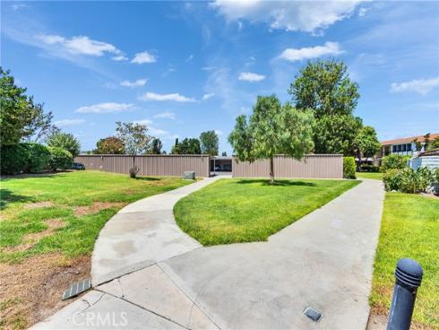 2119  Via Puerta  Q , Laguna Woods, CA