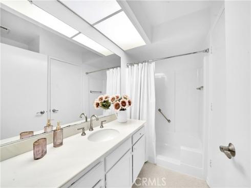 5509  Paseo Del Lago  C , Laguna Woods, CA