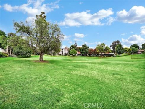 5509  Paseo Del Lago  C , Laguna Woods, CA