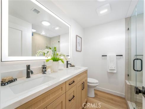 71 Calle Aragon B , Laguna Woods, CA