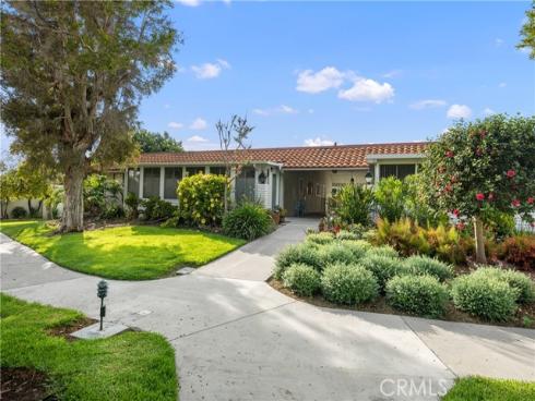 2070 Via Mariposa E N , Laguna Woods, CA