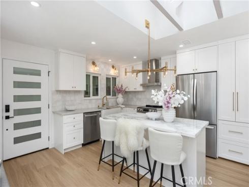 2070 Via Mariposa E N , Laguna Woods, CA