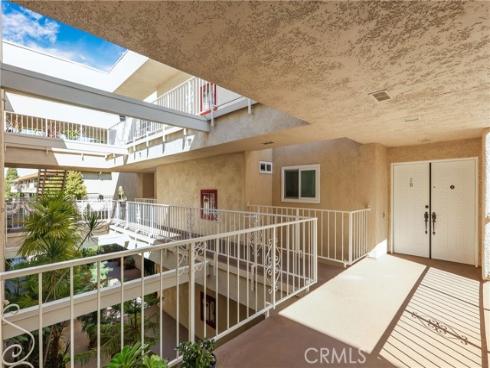 2386  Via Mariposa  2B , Laguna Woods, CA