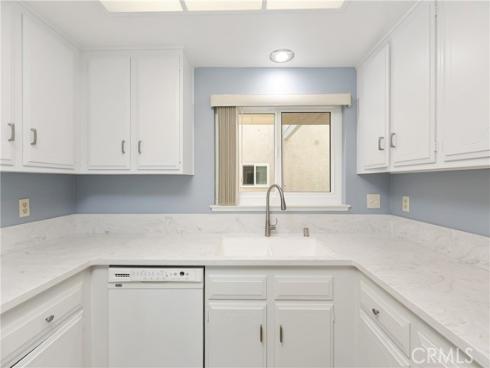 2386  Via Mariposa  2B , Laguna Woods, CA