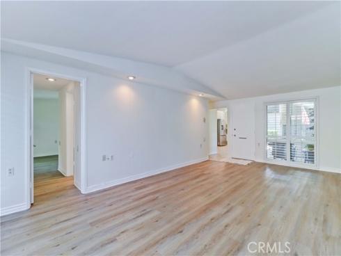 294  Avenida Sevilla  C , Laguna Woods, CA