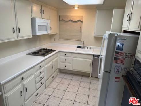 2136 Via Puerta N , Laguna Woods, CA