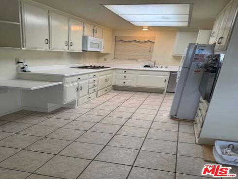 2136 Via Puerta N , Laguna Woods, CA