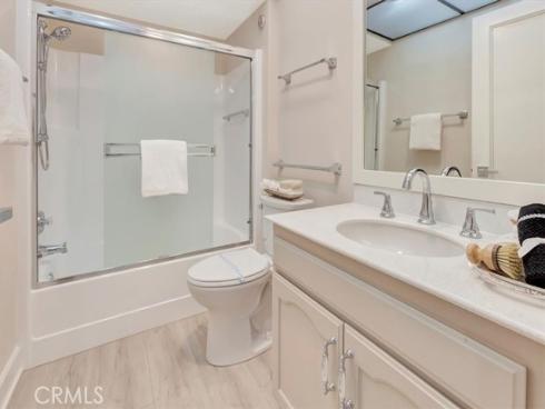 4001  Calle Sonora  3E , Laguna Woods, CA