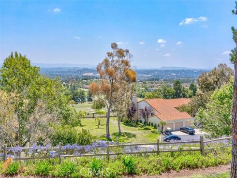 4014  Calle Sonora Oeste  2B , Laguna Woods, CA