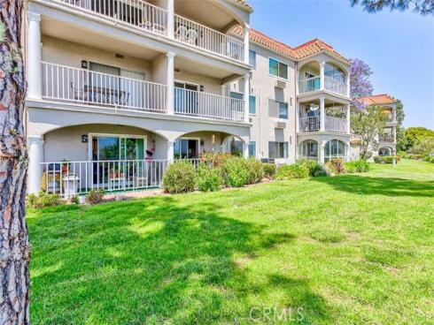 4014  Calle Sonora Oeste  2B , Laguna Woods, CA