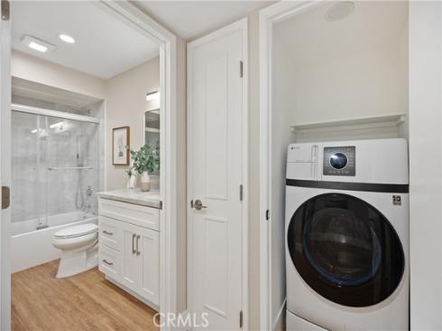 4025  Calle Sonora Este  2C , Laguna Woods, CA