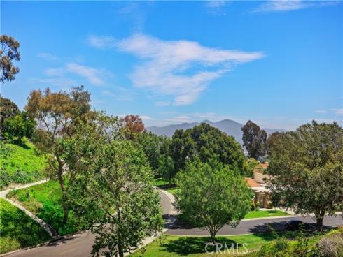 4025  Calle Sonora Este  2C , Laguna Woods, CA