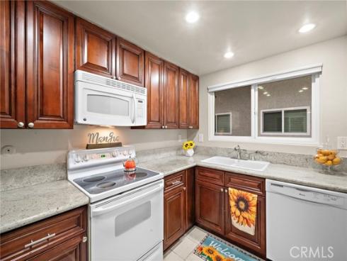 3304  Via Carrizo  O , Laguna Woods, CA