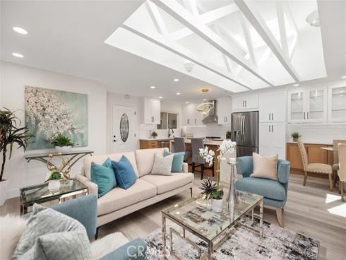 5354  Algarrobo  P , Laguna Woods, CA