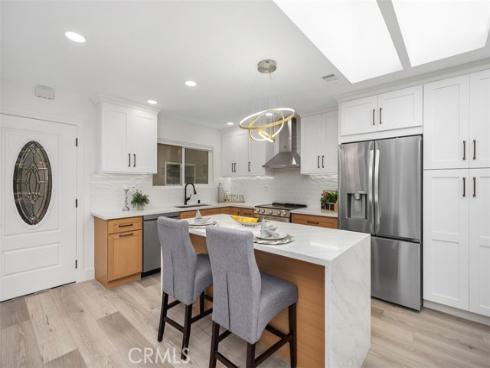 5354  Algarrobo  P , Laguna Woods, CA