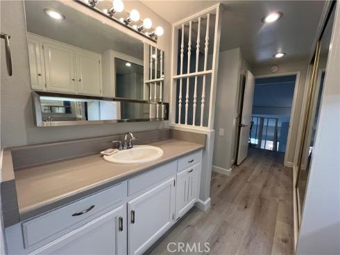 2057  Via Mariposa  B , Laguna Woods, CA