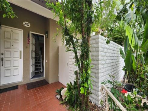 2057  Via Mariposa  B , Laguna Woods, CA