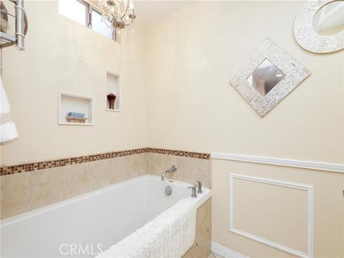 2402  Via Mariposa  3A , Laguna Woods, CA