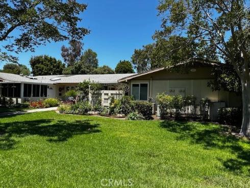 65  Calle Aragon  F , Laguna Woods, CA