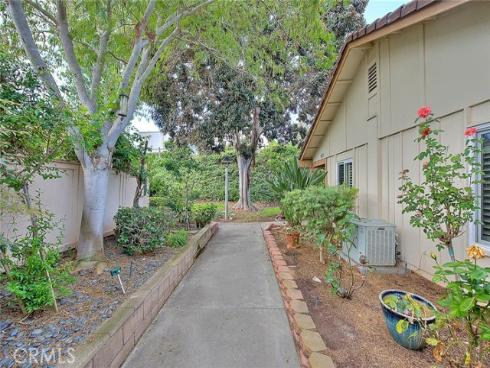 3077 Via Serena B , Laguna Woods, CA