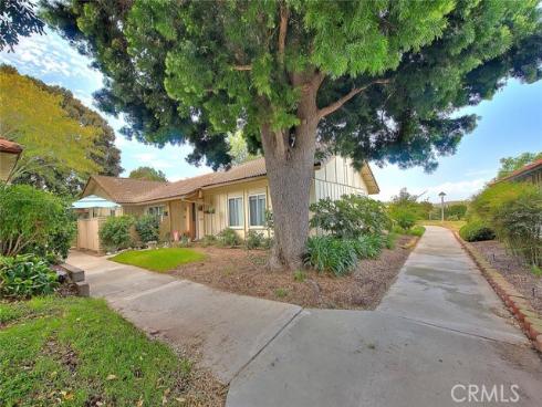 3077 Via Serena B , Laguna Woods, CA