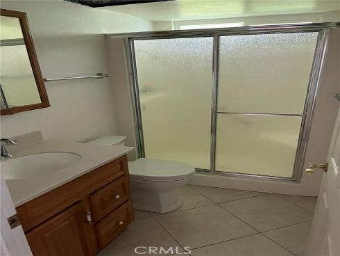 5149  Miembro  , Laguna Woods, CA