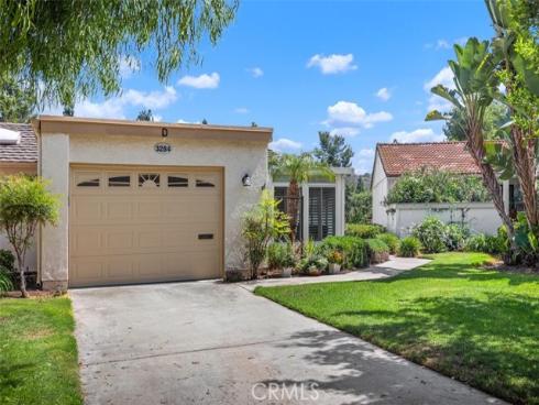 3284 San Amadeo D , Laguna Woods, CA