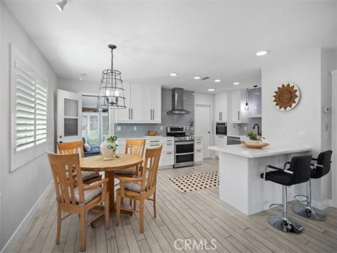 3284 San Amadeo D , Laguna Woods, CA