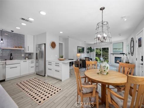 3284 San Amadeo D , Laguna Woods, CA