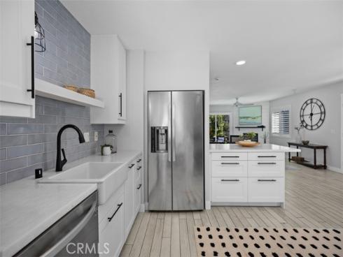 3284 San Amadeo D , Laguna Woods, CA