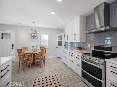 3284 San Amadeo D , Laguna Woods, CA