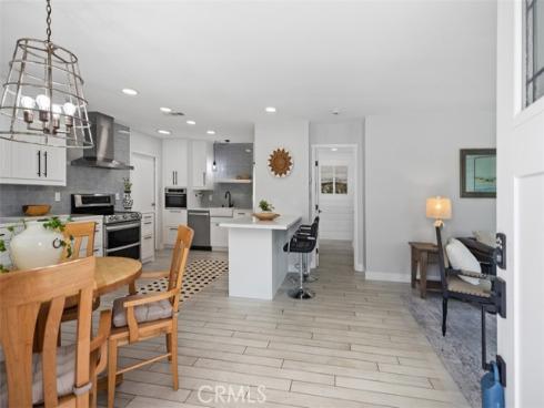 3284 San Amadeo D , Laguna Woods, CA