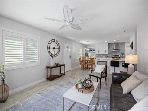 3284 San Amadeo D , Laguna Woods, CA