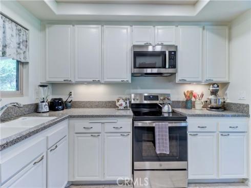 5490  Paseo Del Lago  C , Laguna Woods, CA