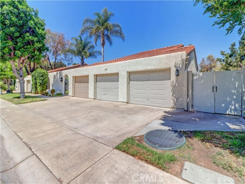 5490  Paseo Del Lago  C , Laguna Woods, CA